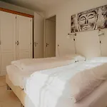 Apartment In Egmond Aan Zee Near The Beach * Egmond aan Zee