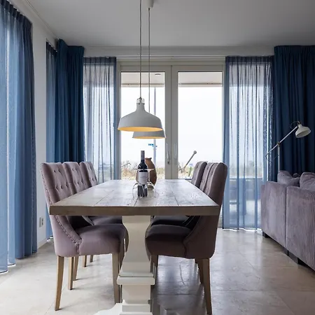 Apartment Luxury Apartment Just A Stone Throw From North Sea