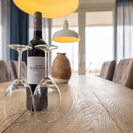 Apartment Luxury Apartment Just A Stone Throw From North Sea *