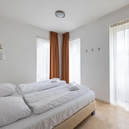 Apartment Luxury Apartment Just A Stone Throw From North Sea *