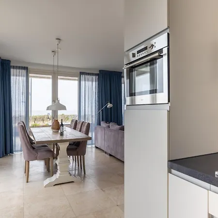 Apartment Luxury Apartment Just A Stone Throw From North Sea *
