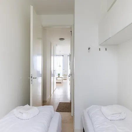 Luxury Just A Stone Throw From North Sea Appartamento Egmond aan Zee