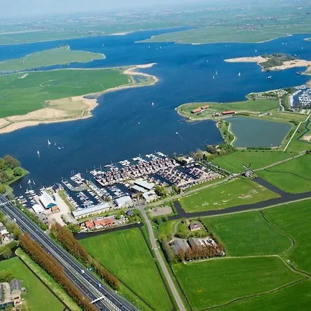 Апартаменты Apartment In Egmond Aan Zee Near The Beach *