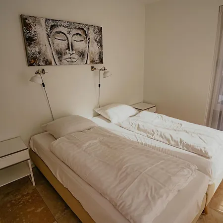 Апартаменты Apartment In Egmond Aan Zee Near The Beach