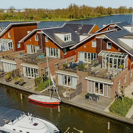 Апартаменты Apartment In Egmond Aan Zee Near The Beach *